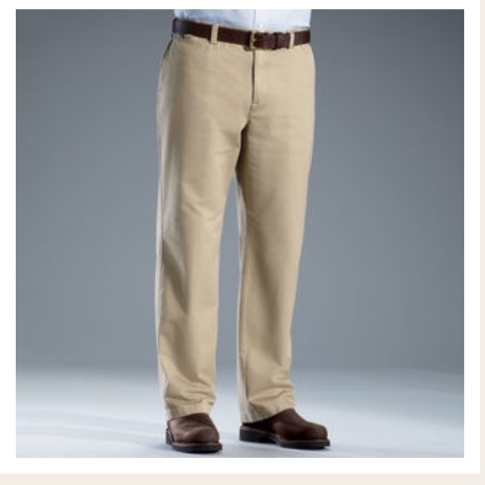 38x34 Duluth Middle Management Chinos
